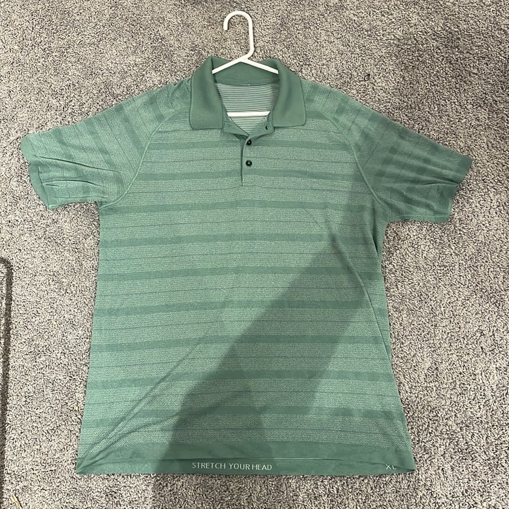 Lulu lemon golf shirt size US XL